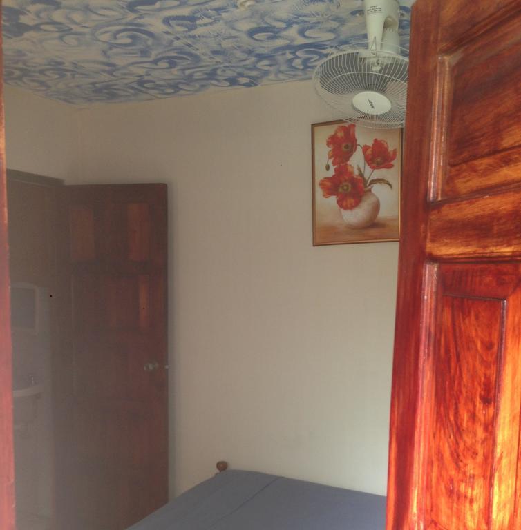 Hostal Brisas Y Olas San Juan del Sur Ruang foto