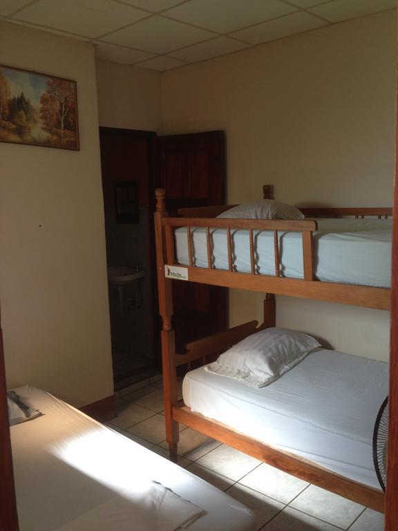 Hostal Brisas Y Olas San Juan del Sur Ruang foto